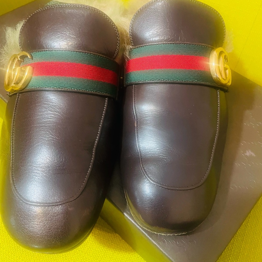 Gucci Brown Leather Loafers with Red and Green Stripe Size 8